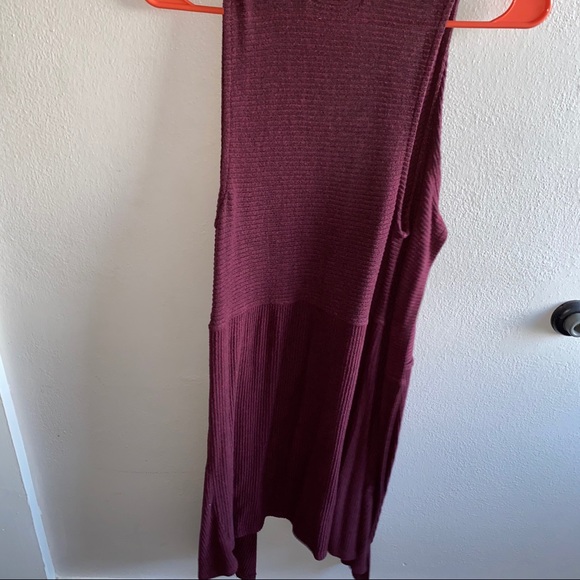 Derek Heart Vest Cardigan - Picture 4 of 4